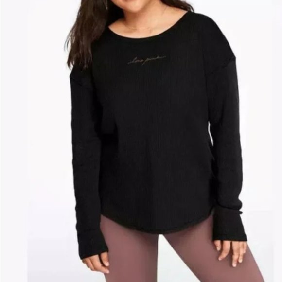 PINK Black Waffle Crew Long Sleeve Tee 🖤 - Picture 2 of 5